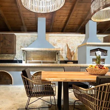 Villa Stoneville *